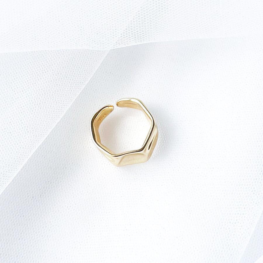 Adjustable Ring