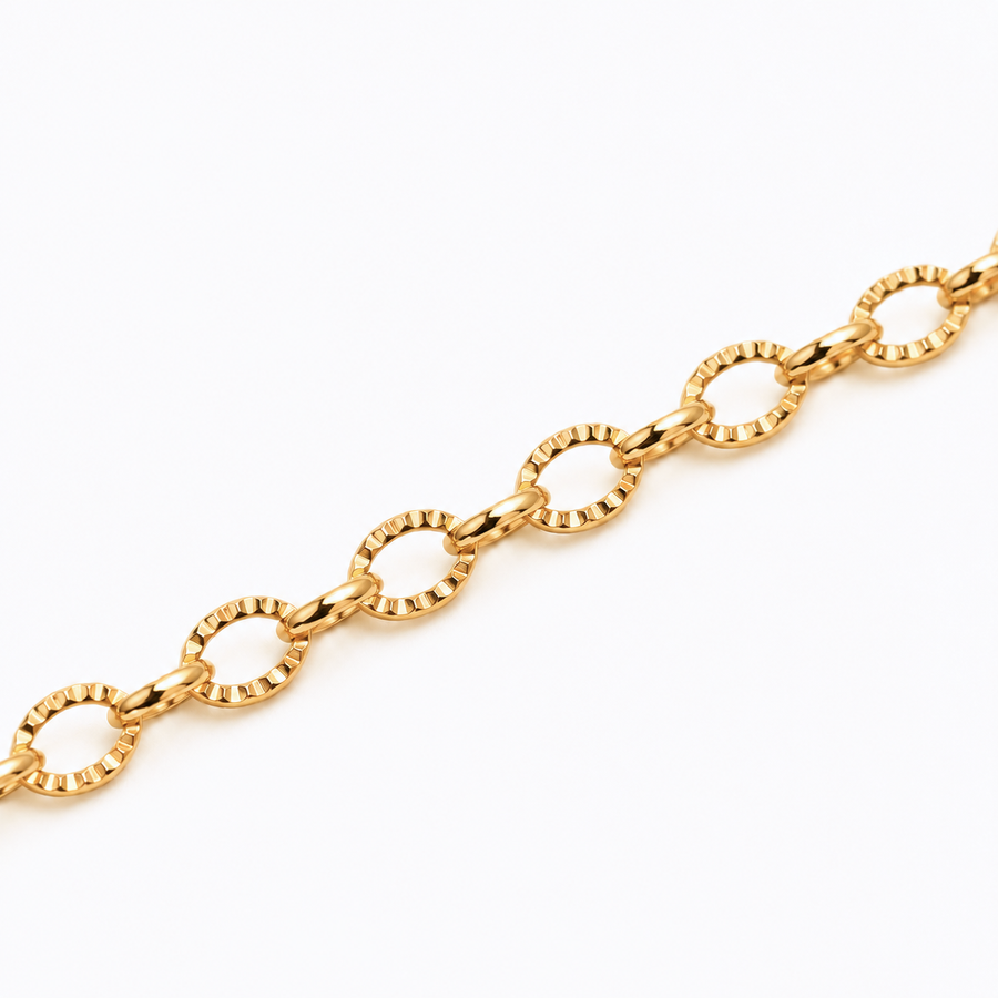 Lumière Oval Necklace